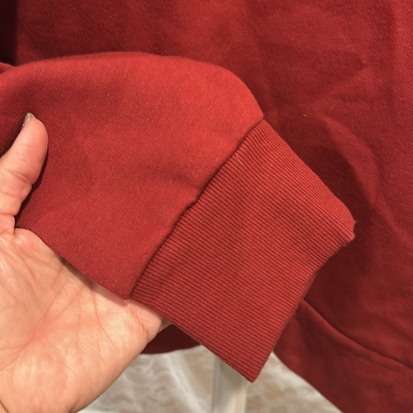 NWoT Old Navy Let’s Get This party Crackin Crewneck - Picture 4 of 5